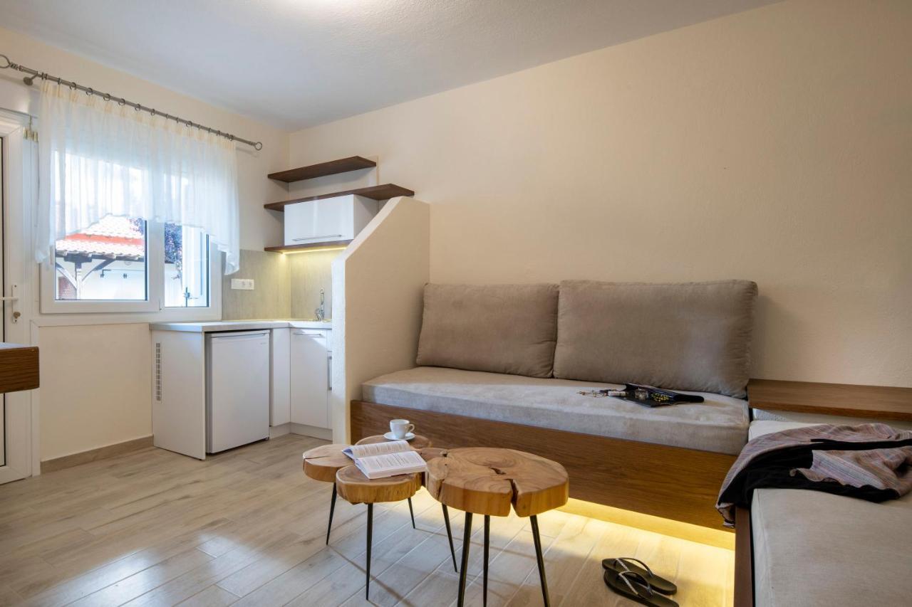 Apartment Ammos *