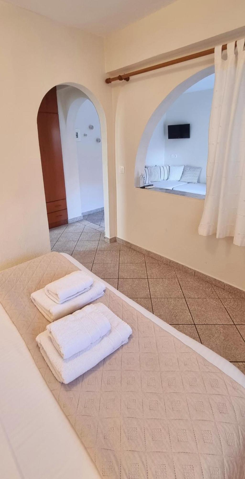 Apartment Ammos *
